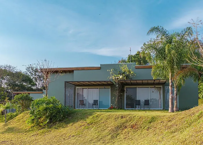 Vila Poção - Hospedagem de Natureza em Brotas